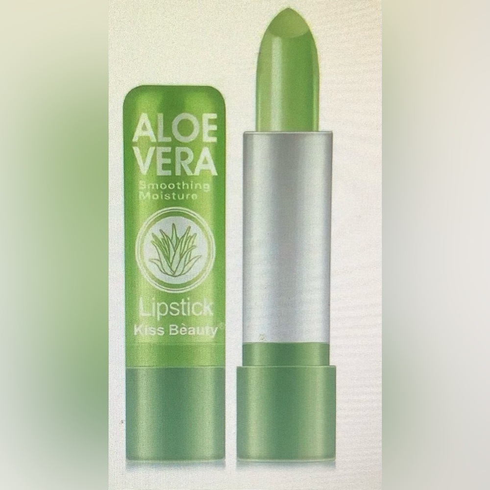 2PK Lipstick Aloe Vera Smoothing Moisturizer . 3.5g